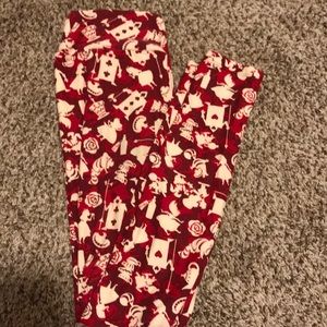 Alice in Wonderland leggings!